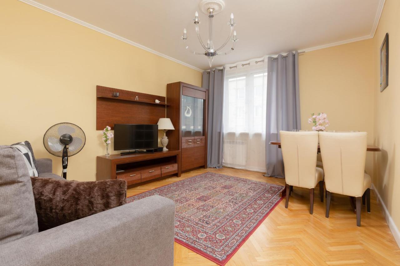 Miodowa Apartment Krasinski Garden Warsaw By Noclegi Renters Exterior foto